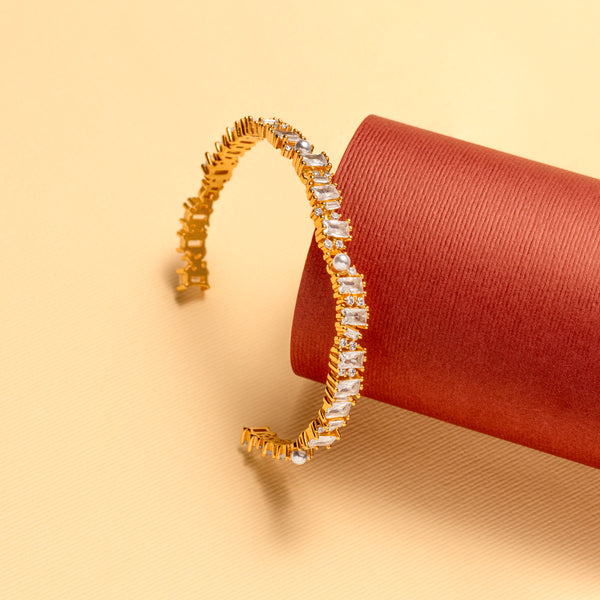 Regal Bracelet